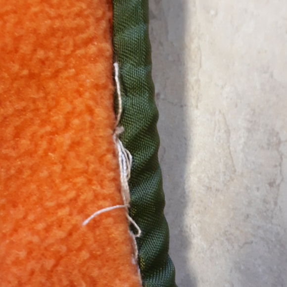 Boy's Jungle Safari puffer vest 24 months - Picture 5 of 5